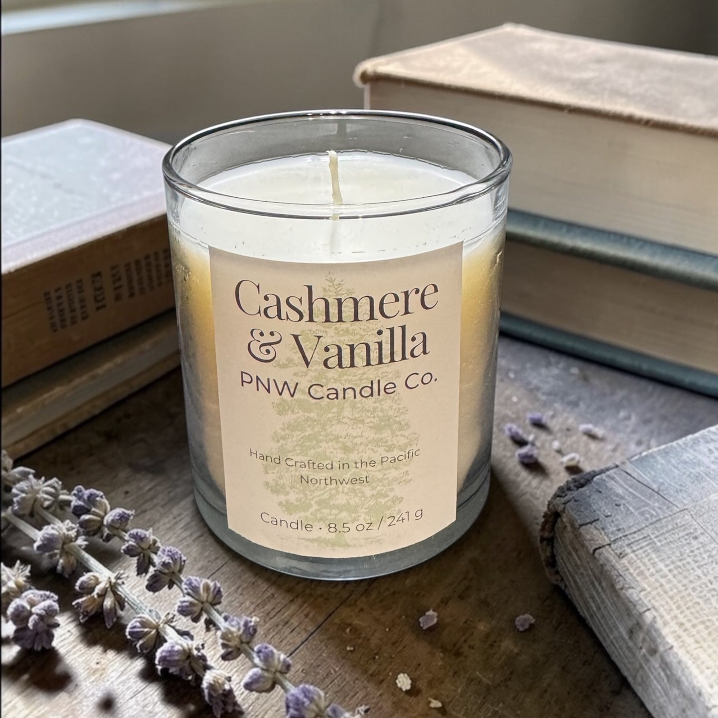 Cashmere & Vanilla Scented Candle - PNW Candle Co